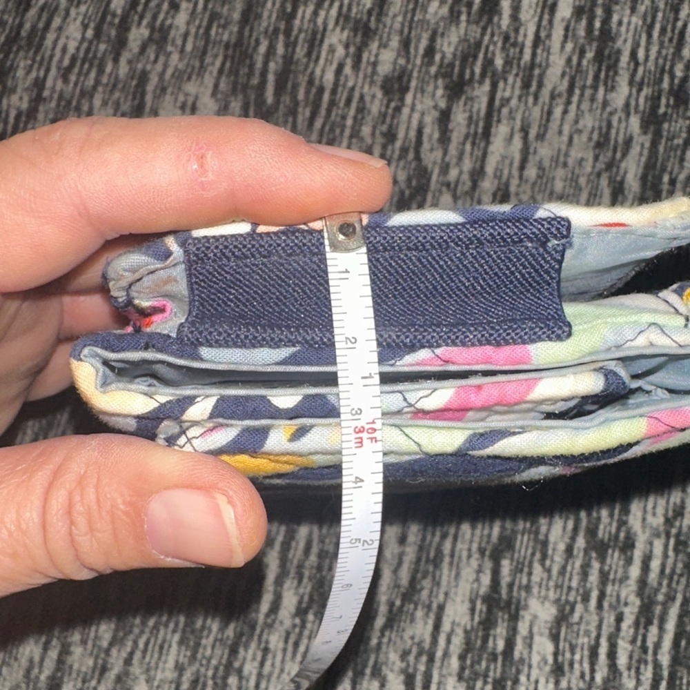 Vera Bradley RFID 3-in-1 Crossbody wallet Mod Paisley pattern - Picture 11 of 14